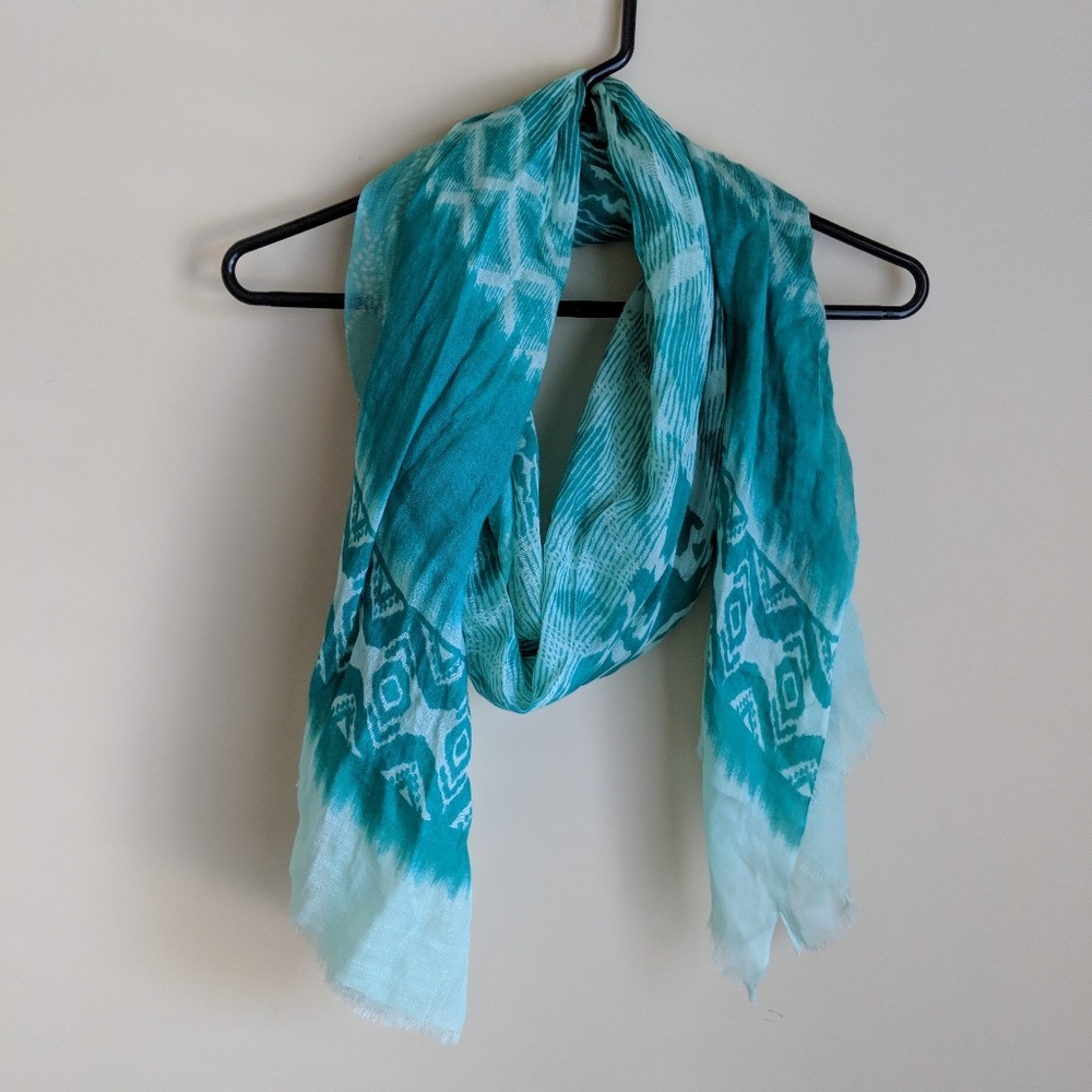 Lucky Brand | Teal wrap around scarf